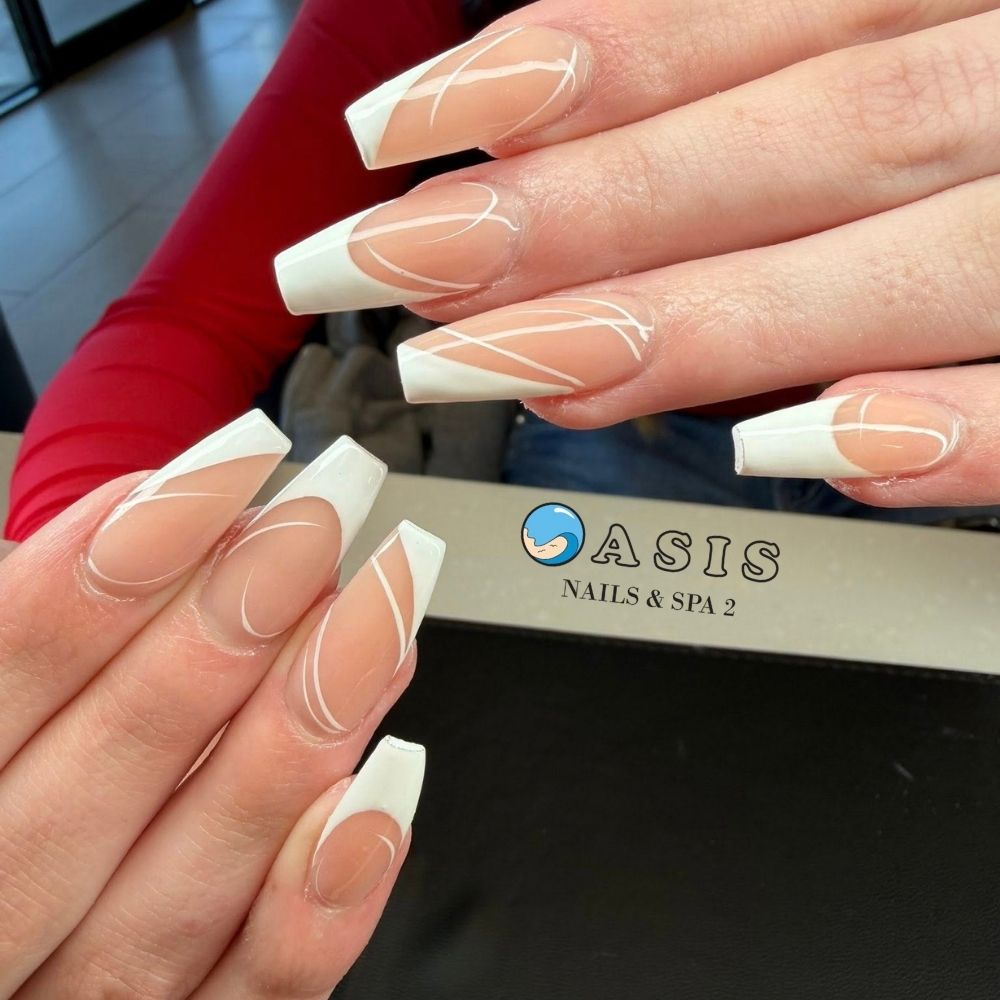 Oasis Nails & Spa 2 logo