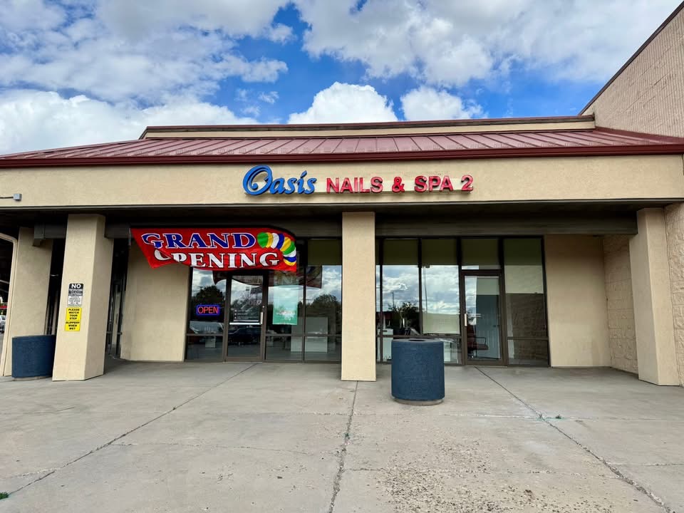 Oasis Nails & Spa 2 nail photo 2